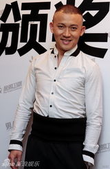 组图：曹云金祝福岳云鹏 伊能静曝儿子有音乐天赋