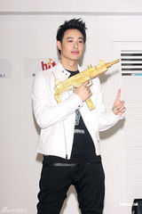 高清：潘玮柏新造型首度曝光 对蔡依林selina有好感