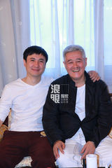 组图：赵本山现身指导春晚小品 为沈腾提意见