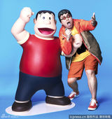 组图：余文乐薛凯琪真人版cosplay《多啦A梦》