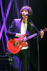 高清组图：韩国新人乐队组合CNBLUE首尔亮相