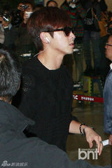 组图：SJ东方神起EXO等赴北京 鸟巢将开唱