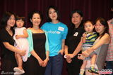 组图：杨千嬅出席国际母乳哺育周活动