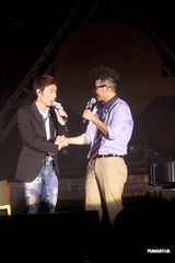 幻灯图：许志安与女友分手工作疗伤 拉阔音乐打擂