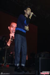 组图：林宥嘉与歌迷互动 召王仁甫孙协志合体