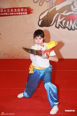 组图：惠英红低胸出镜否认旧绯闻 无线功夫新星打响