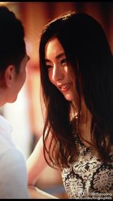 组图：疑似李亚鹏激吻女私照 容貌清纯可人