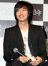 高清图：《暴风前夜》发布会 金南吉等出席