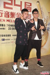 组图：杨千霈自由发挥将主持金曲星光