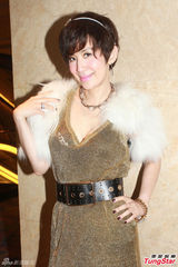 组图：陈奕迅加盟《金鸡》 吴君如秀事业线