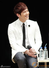 组图：金汎(金范)日本见面会 赵寅成李敏镐影像助阵