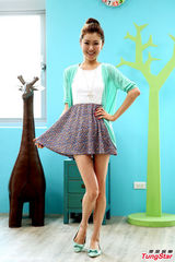 组图：炎亚纶为郭雪芙做心肺复苏 遭粉丝威胁