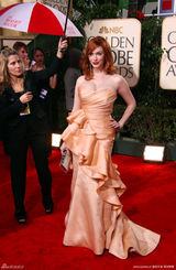 高清组图：克里斯蒂娜-亨德里克斯亮相波涛汹涌 