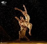 组图：云门舞集《流浪者之歌》黄金之舞感动全场