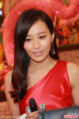 组图：安志杰不急谈恋爱 陈法拉专注事业挡姻缘