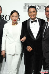 组图：周润发钟楚红同场现身 林志玲秀翘臀