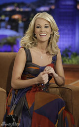 幻灯图集：凯莉-安德伍德谈形象 古典着装令人激赏