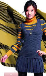 幻灯集：赵薇秀冬日暖装俏皮 青春气息逼人