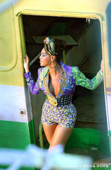 幻灯：碧昂斯与艾丽西亚合作新曲 拍MV比拼性感