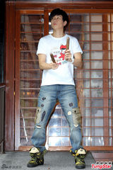 组图：林俊杰筹备个唱忙健身 观摩S.H.E演唱会