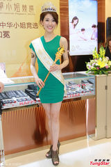 组图：张名雅失冠军没失望 邓佩仪选择完成学业