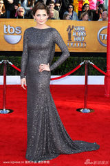 幻灯图：第16届美国演员工会奖红毯 贾斯汀胡茬造型