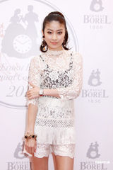 高清图：陈慧琳透视装出席晚宴 为老公打造父子装