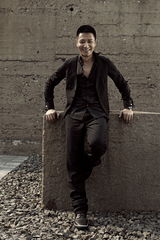 组图：李宗翰冬日写真曝光 展露冷酷性感