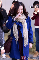 组图：《电视剧之王》片场 郑丽媛金明敏打情骂俏