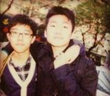 组图：网曝白岩松16岁儿子近照 容貌清秀