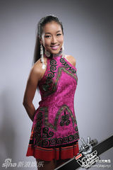 组图：吉克隽逸微博晒性感时尚生活照