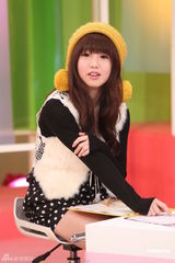 组图：郭书瑶MV征选出炉双男主角期待爱的火花