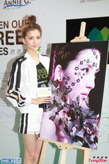 组图：吴千语探班林峰 陈法拉斥绯闻不实