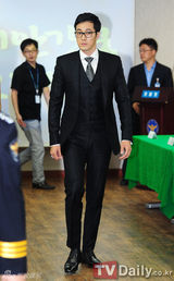 组图：苏志燮李妍熙被选为防网络犯罪宣传大使