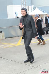 组图：方逸华跪拜邵逸夫 刘德华张学友致祭