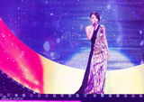 组图：张靓颖亚洲音乐节获杰出艺人奖 劲歌闪耀首尔