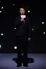 组图：《黄金时代》定档十月一日 发定档海报