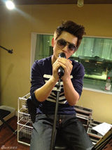 组图：陈翔Veelive紧张排练 现场花絮曝光