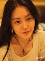 组图：网曝撒贝宁校花新欢系旧爱 俯身戏水走光