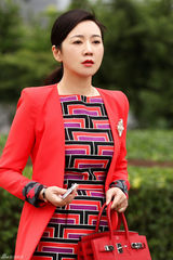 组图：《一仆二主》闫妮演绎职场御姐范