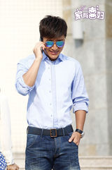 组图：《家有喜妇》曝剧照 打造家庭剧时尚范