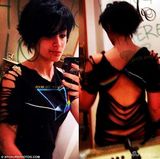 组图：杰克逊女儿变啦啦队员 舞花球高抬腿抢镜