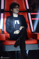 组图：《中国好声音》打响队内冠军争霸战