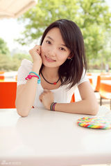 幻灯图：林园青春逼人朝气蓬勃 清纯代言90后