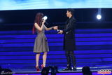 组图：中歌榜演唱会 王力宏张靓颖牵手压轴