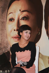 组图：《母亲母亲》发布会黄曼忆母哽咽落泪