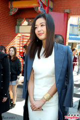 组图：全智贤亮相台湾优雅动人