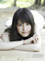 组图：日版奶茶妹妹有村架纯走红 甜笑超治愈