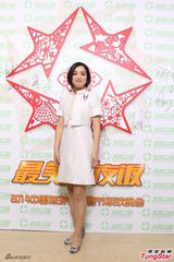 组图：李谷一力赞冯小刚 将与蒋大为登春晚