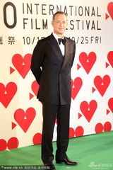 组图：汉克斯携开幕片《菲利普斯船长》亮相